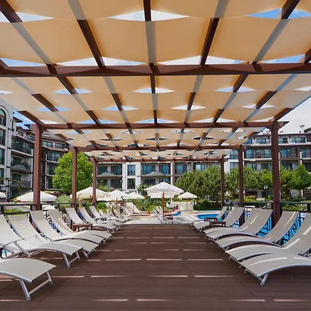 Boutique Rose Gardens Lägenhetshotell Pomorie
